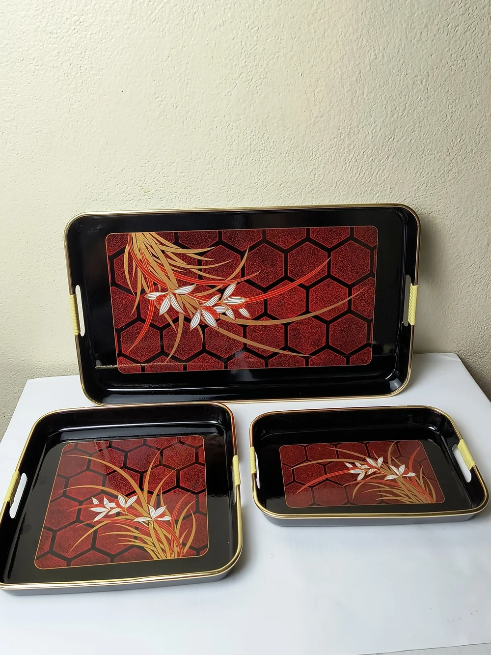 Vintage Himark NISHI GARDEN 3 pc Lacquerware Tray Set Japan 1984